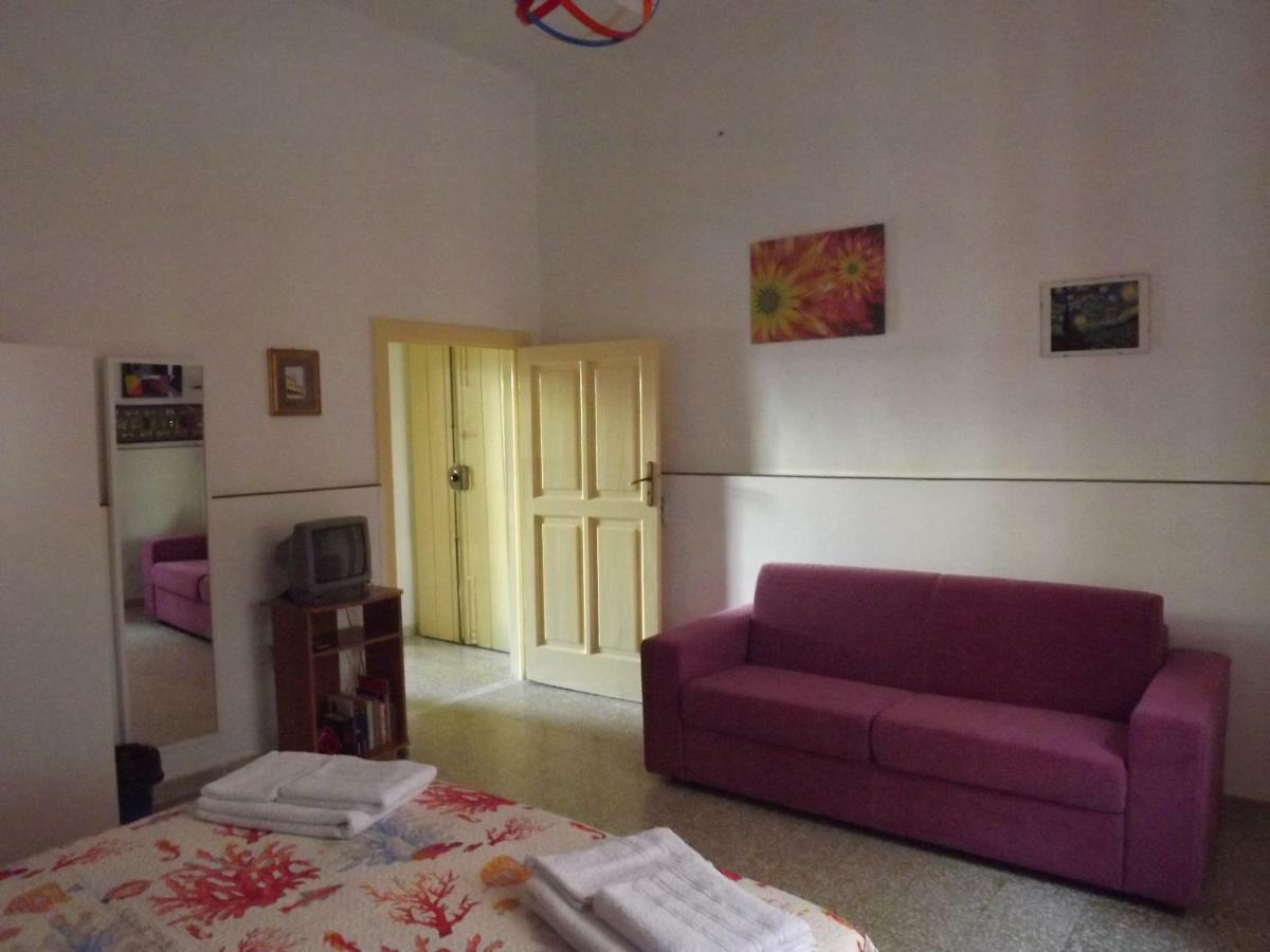 Casa Vacanze La Terra Dei Briganti Matera Exterior foto